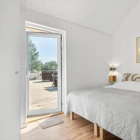 Bv393-blavand-vestslugen-4 Blåvand