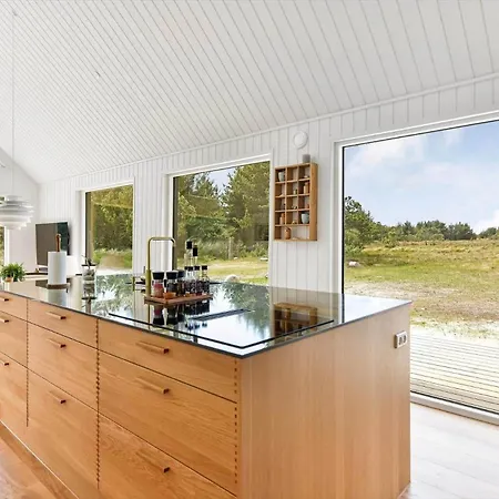 Bv393-blavand-vestslugen-4 Holiday home *
